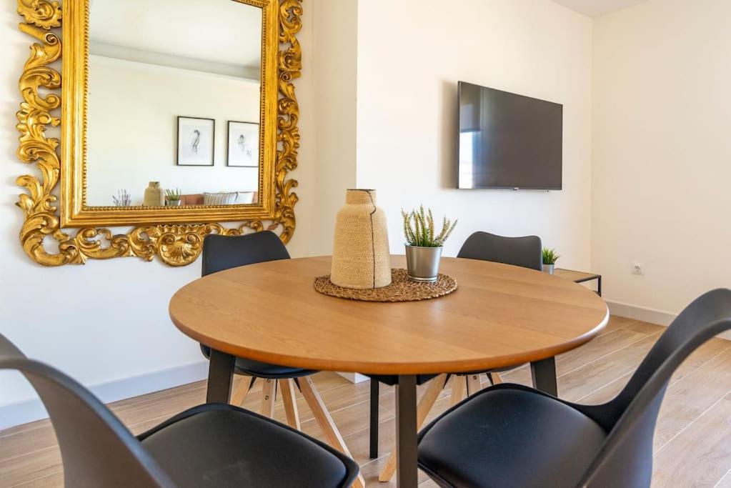 Tribuna I By Ele Apartmens * Màlaga