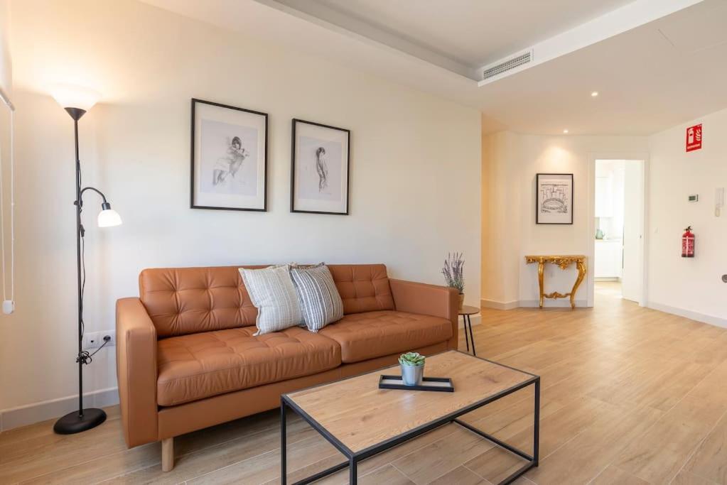Apartament Tribuna I By Ele Apartmens *